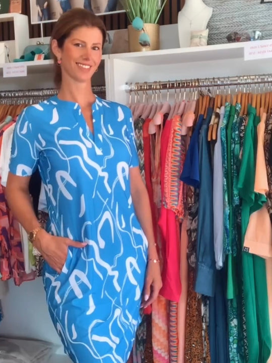 Nessa™ l Jurk met V-halslijn